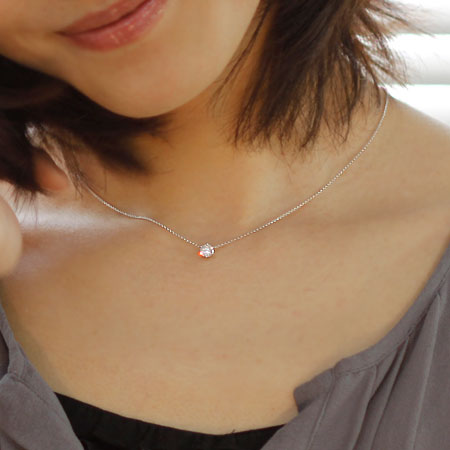 【ライトシャンパンカラー☆】一粒　天然ダイヤモンド　プラチナ　ネックレス