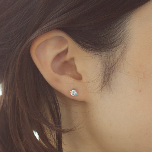 【Natural】K18 一粒ダイヤモンド スタッドピアス 4本爪 0.5ct