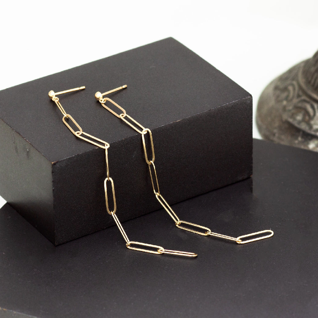 K18 ペーパークリップチェーン ロングピアス P00257 – SISTINA JEWELRY