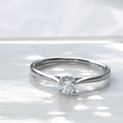 【ALTRO】SV ラボグロウンダイヤ プロポーズリング 0.3ct 4本爪 ダイヤ リング　