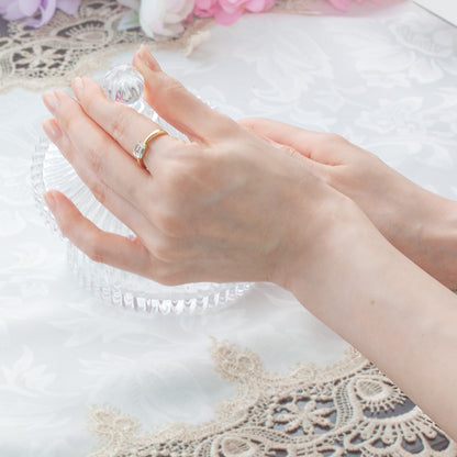 【ALTRO】Lior K18YG  ラボグロウンダイヤ  1.0ct エメラルドカット ダイヤ ソリティアリング