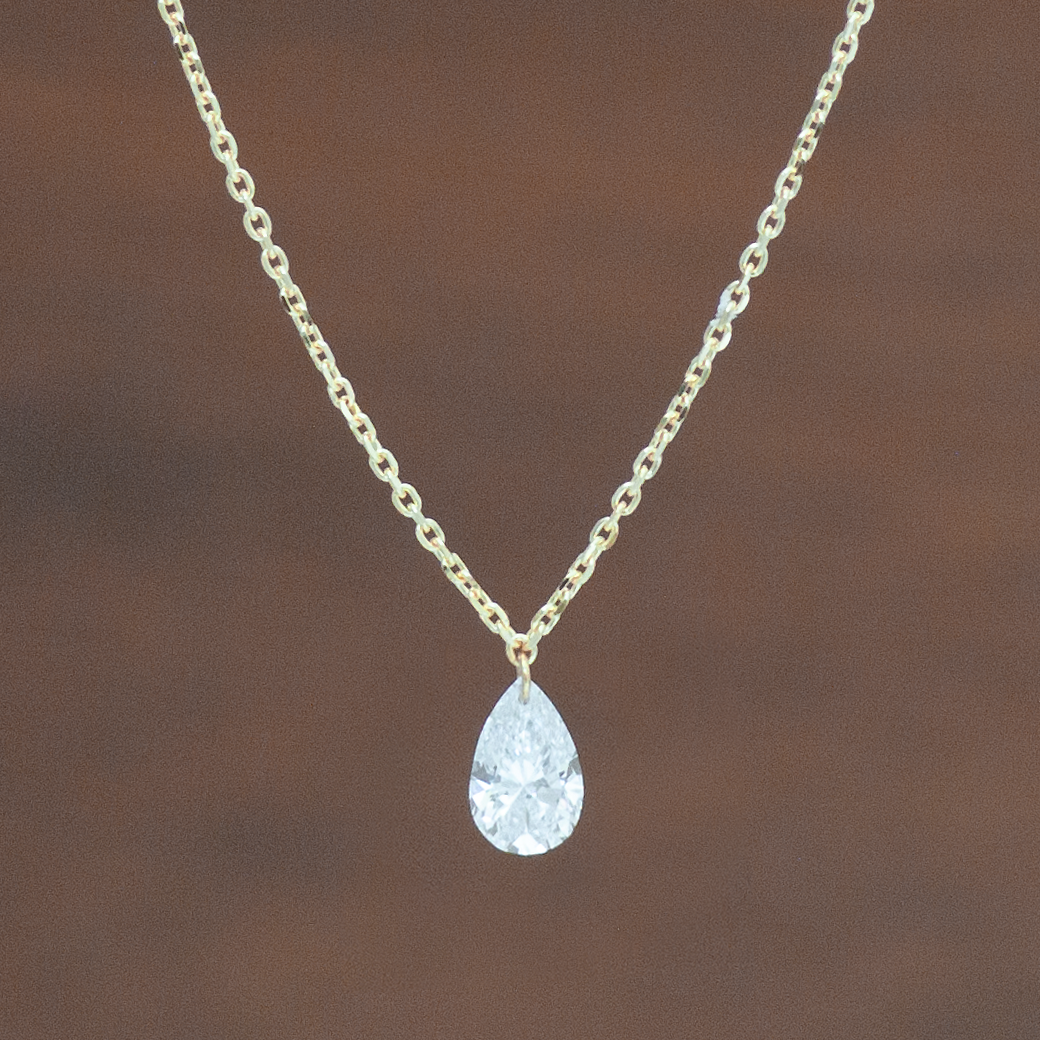 【ALTRO】Lior ラボグロウンダイヤ 0.3ct K10 レーザーホール ペアシェイプ 一粒 ダイヤ ネックレス　GOD044N