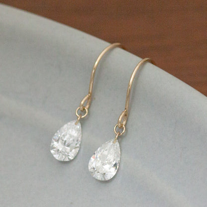 【ALTRO】Lior K10 ラボグロウンダイヤ 計 0.6ct レーザーホール ペアシェイプ フック ピアス