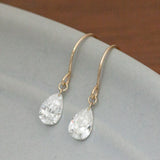 【ALTRO】Liorリオール K10 ラボグロウン ダイヤモンド ピアス 計0.6ct  0.3ct/0.3ct ペアシェイプ フックピアス GOD0044P