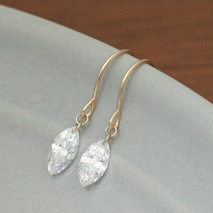 【ALTRO】Lior K10 ラボグロウンダイヤ 計 0.6ct レーザーホール マーキス フック ピアス