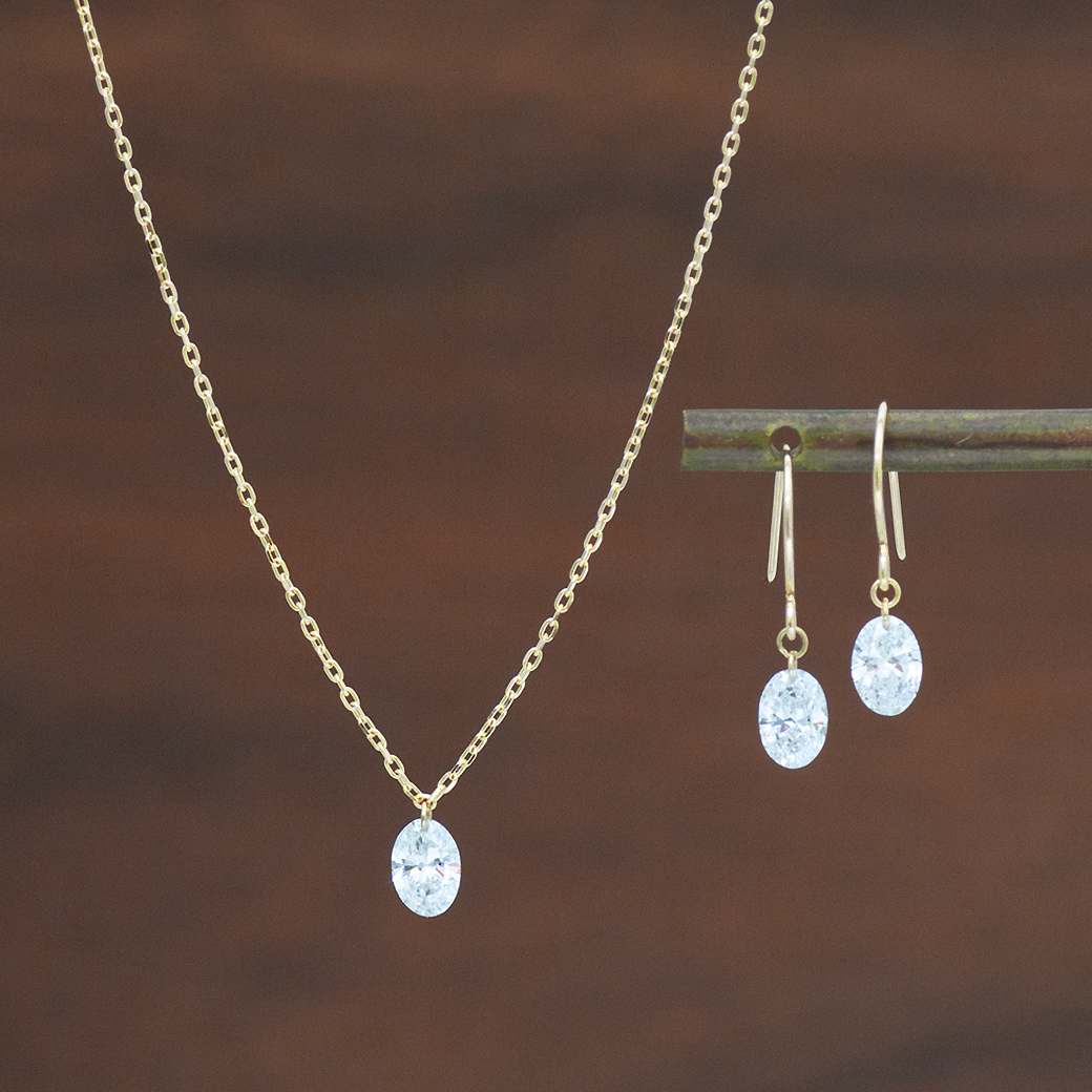 【ALTRO】Lior K10 ラボグロウンダイヤ 計 0.6ct レーザーホール オーバル ダイヤ フック ピアス