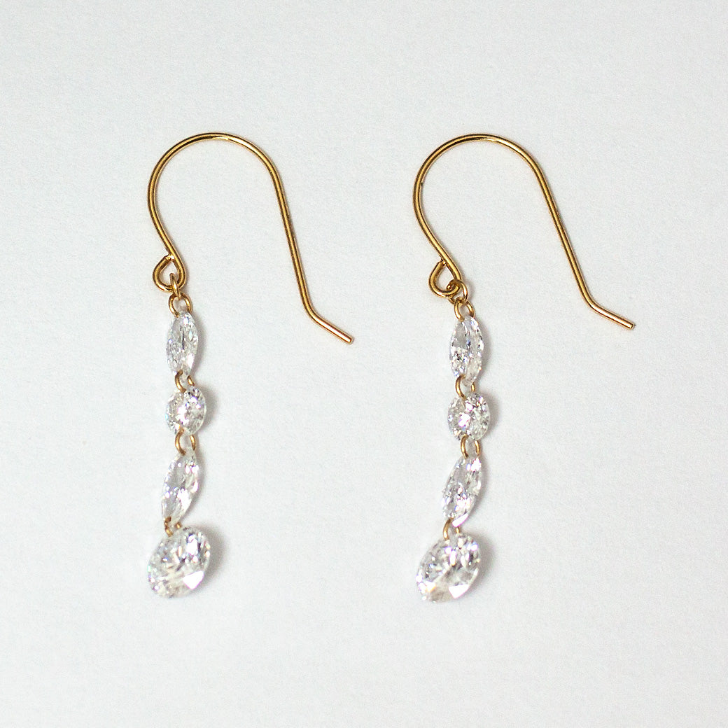 【ALTRO】Lior K18 ラボグロウンダイヤ 計1.2ct シャンデリア フック ピアス