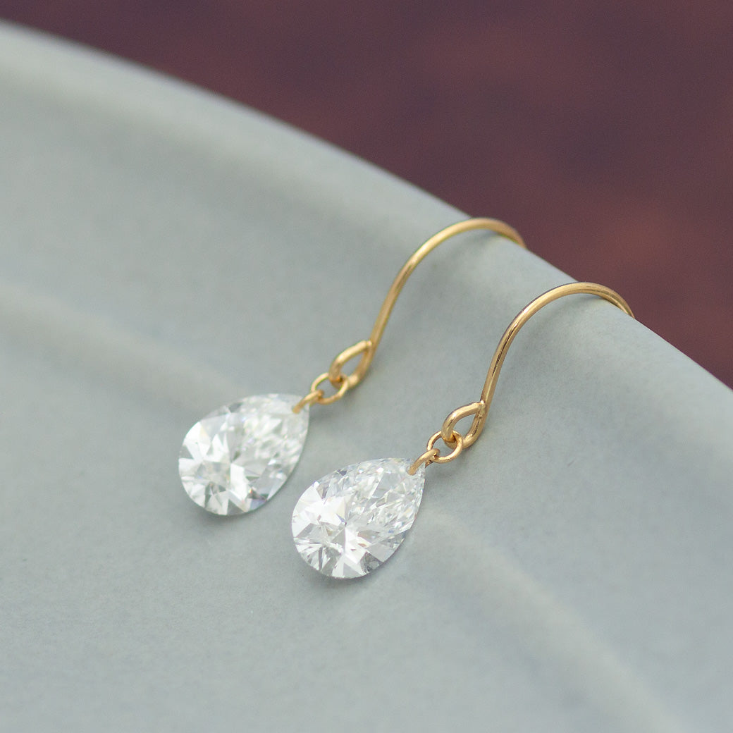 【ALTRO】Lior K18 ラボグロウンダイヤ 計1ct ペアシェイプ フック ピアス
