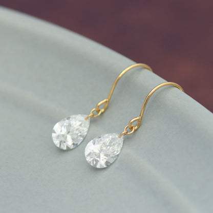 【ALTRO】Lior K18 ラボグロウンダイヤ 計1ct ペアシェイプ フック ピアス