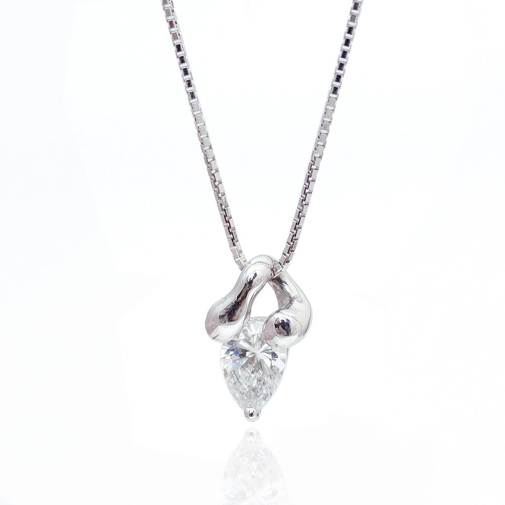 【LIMITED】【Natural】K18WG 天然ダイヤモンド ペアシェイプ ネックレス 0.505ct　