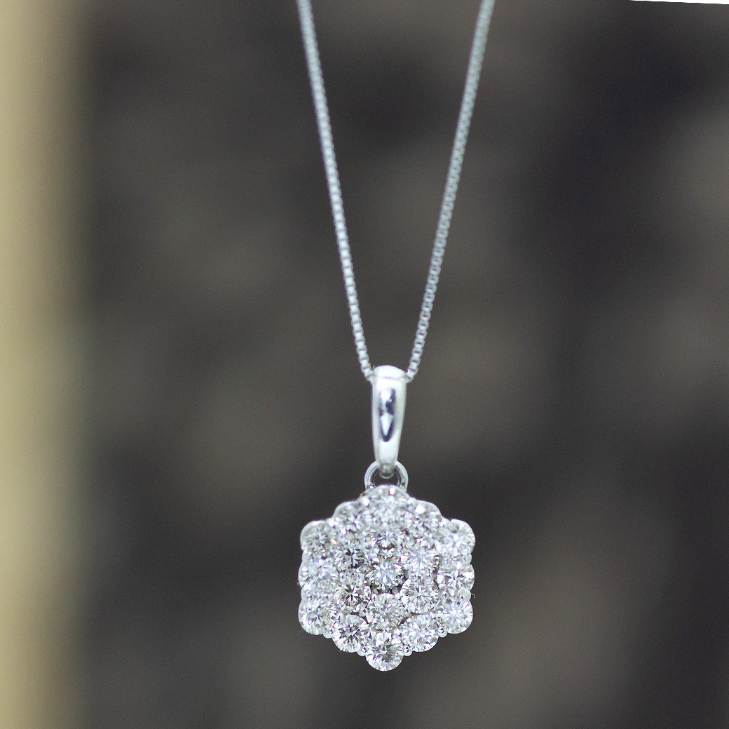 【Natural】 K18WG パヴェ ダイヤモンド ペンダントトップ 1.03ct　