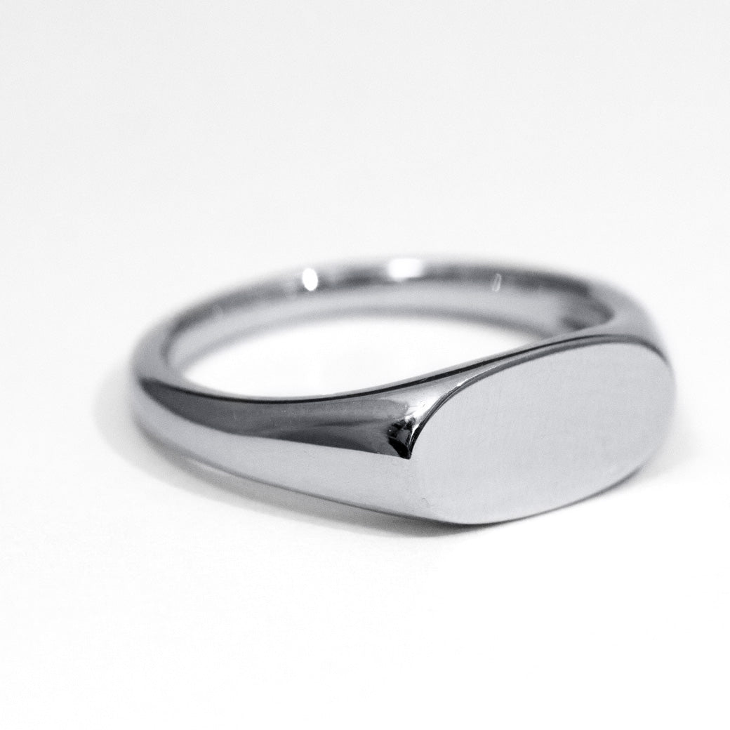 Signet Ring　K18YG / PT シグネットリング オーバル M