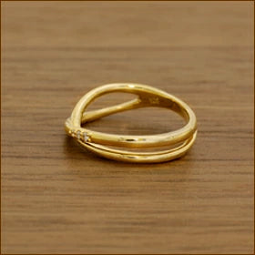 【Natural】K18  ダイヤモンド クロスリング 0.02ct　