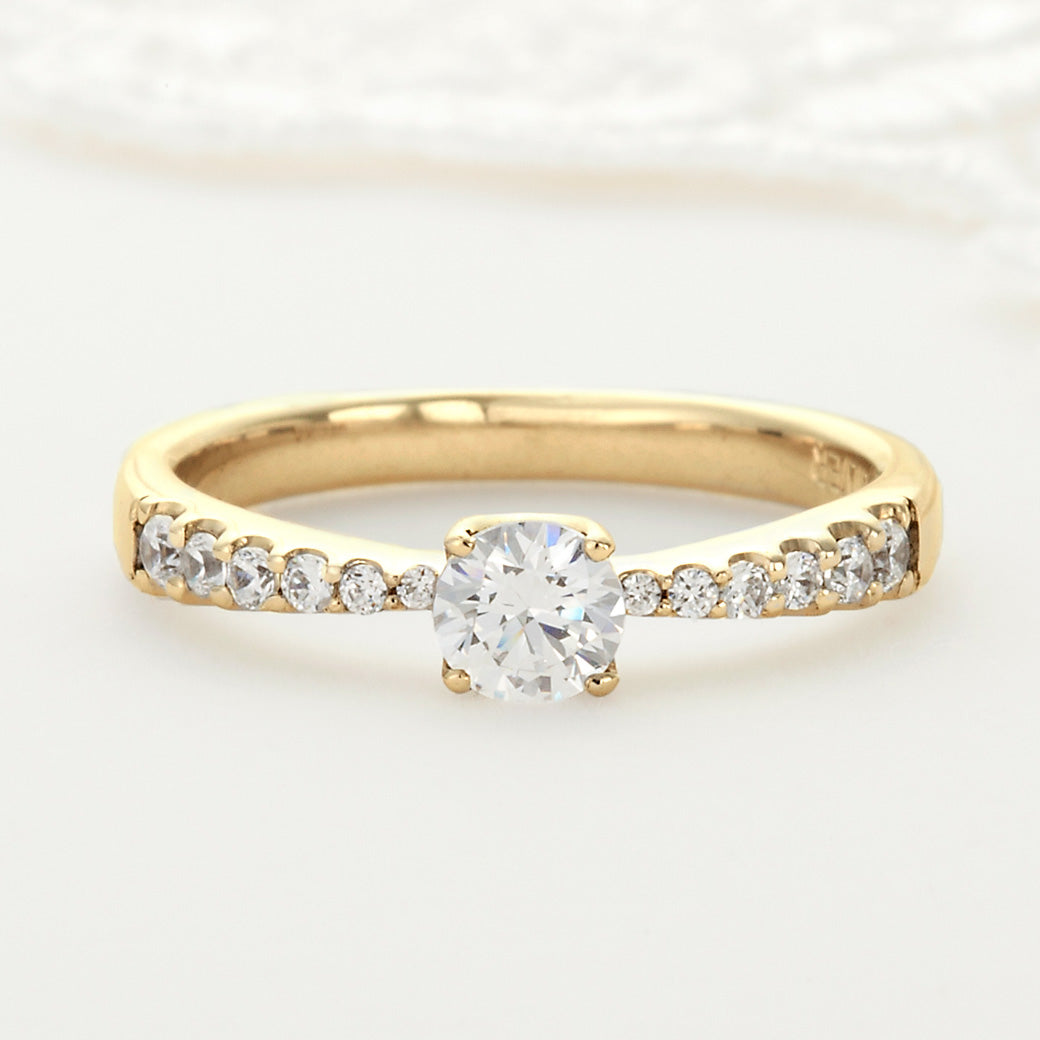 SISTINA BRIDAL エンゲージリング  Isabella -イザベラ- 0.3ct K18YG　DM492　