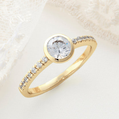 SISTINA BRIDAL エンゲージリング  Kyla -カイラ- 0.3ct K18YG　DM513-2　