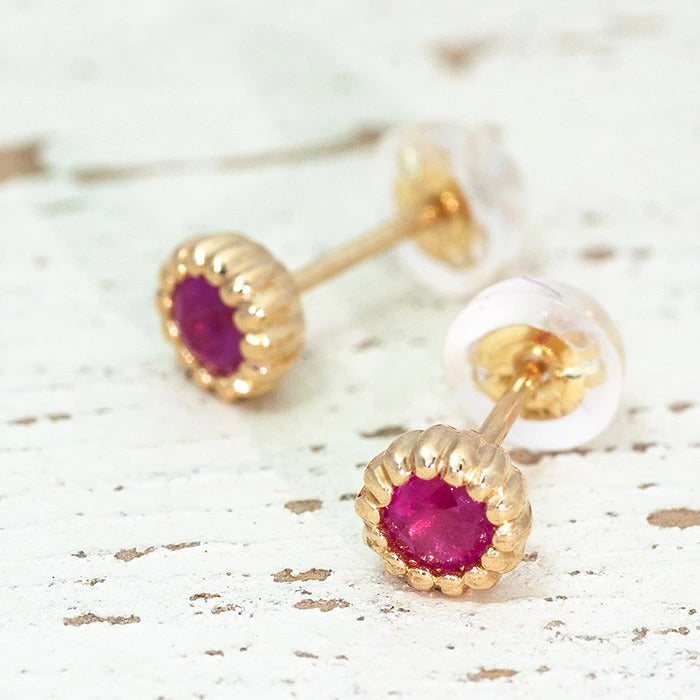 k18色石ピアス ルビー 樹脂 化石 コハク 幸運 長寿 健康 家族の繁栄