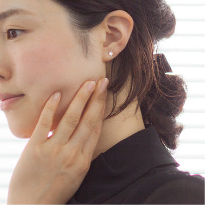【Natural】プラチナ 一粒ダイヤモンド スタッドピアス 4本爪 0.3ct　