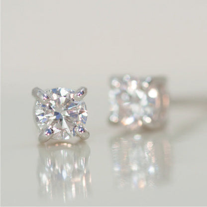 【Natural】プラチナ 一粒ダイヤモンド スタッドピアス 4本爪 0.2ct