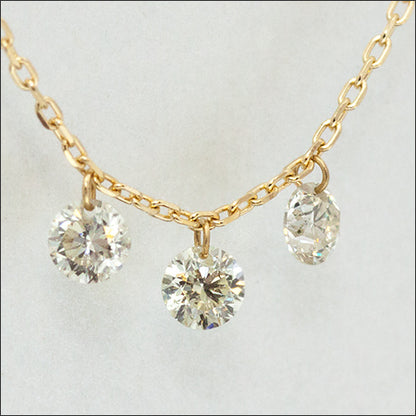 【LIMITED】【Natural】K10 レーザーホール ダイヤモンドネックレス 3石 0.3ct　