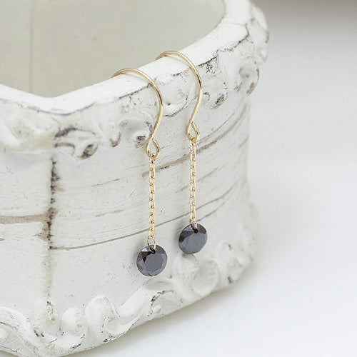 【LIMITED】【Natural】K18  ブラックダイヤモンド 穴あき フックピアス　
