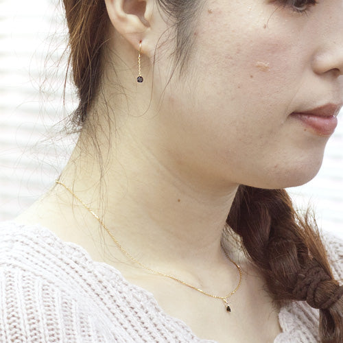【LIMITED】【Natural】K18  ブラックダイヤモンド 穴あき フックピアス　