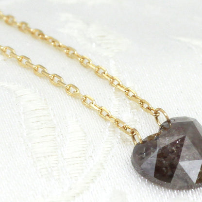 【LIMITED】【Natural】K18  グレイッシュ ナチュラルカラー ハートダイヤネックレス 0.97ct