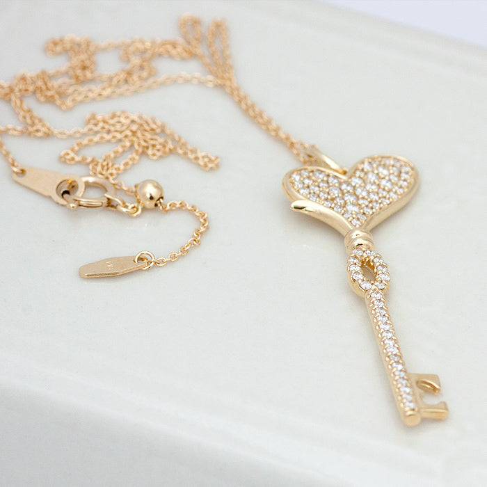 【Natural】LiLiNa K10 KEY to L  ハート キー パヴェ ダイヤ ペンダント 0.5ct