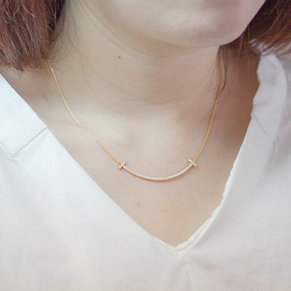【Natural】K18 PT コンビ スマイル ラインネックレス 0.3ct　