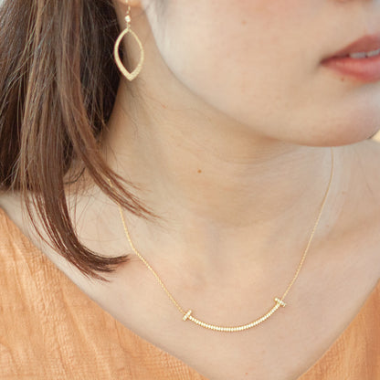 【Natural】K18 PT コンビ スマイル ラインネックレス 0.3ct　