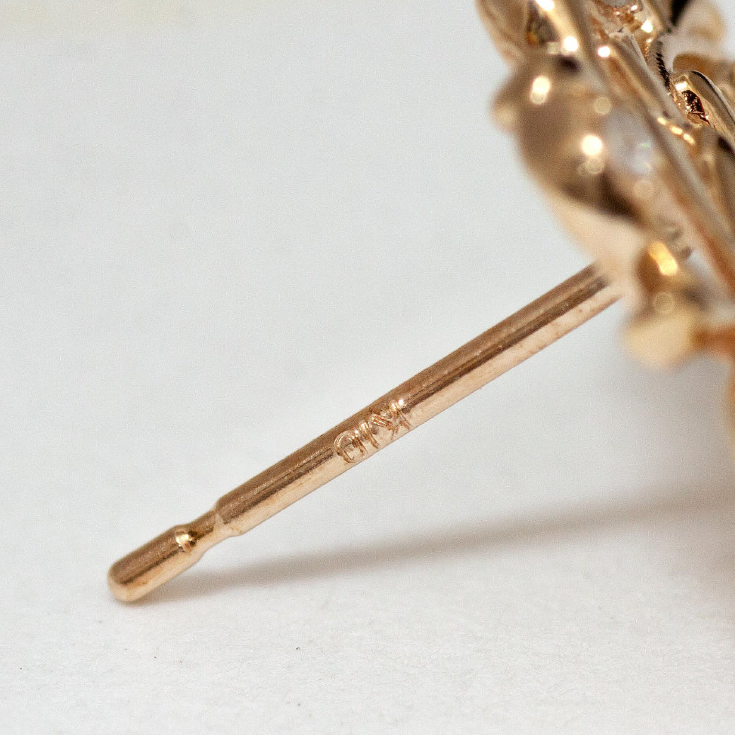 【Natural】K18  Green Leaf  リーフデザイン オーブスタッドピアス　