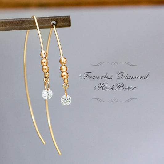 【Natural】K18 フレームレスダイヤモンド アメリカンフックピアス 0.16ct　