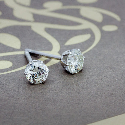 【Natural】特別価格 一粒ダイヤモンドピアス 計0.3ct UP　